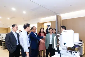 治近视多了个新选择，武汉悦瞳眼科成全飞秒临床合作单位图片