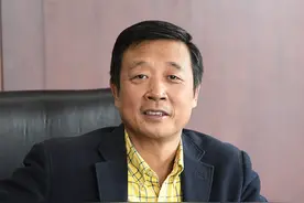 童书出版的“生存冲刺”与“长期主义”——专业少儿社社长总编谈图片