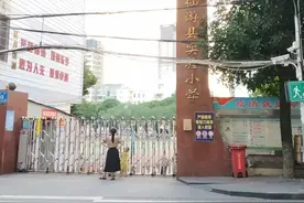 大众评委们！小小朗读者需要你的帮助图片