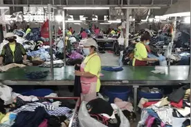 旧衣的“旅程”①丨差价上百倍！你免费捐赠的衣服 到了非洲就是宝图片