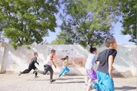 乡村10后的自白：“其实我是表面爱打游戏，心里爱读书”图片