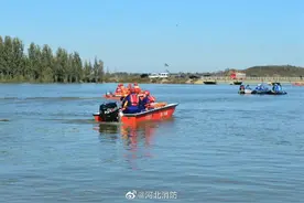 河北大巴坠河最后一名失联者被找到，事故致14人遇难图片