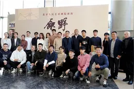 曹禺剧场开幕三部曲《原野》收官，看看人艺年轻一代的舞台能量图片