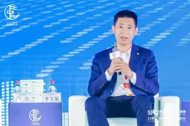 协鑫能科李玉军：大力推进“电港模式”可以有效解决充电难的问题图片
