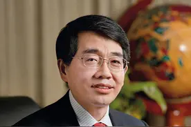 瞭望 | 中国科学院院士黄维：发展柔性电子技术有望开道超车图片