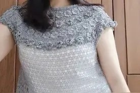 夏日繁花：自带仙气的女士钩针套头衫（有编织图解）图片