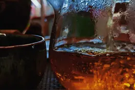 有青果领编织的方法，秋雨夜：女士百搭长款开衫（有编织图解）图片