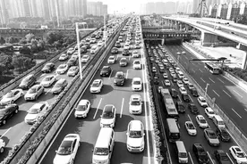 郑州汽车保有量全国第六 为何高于武汉、西安？图片