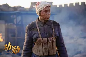 《功勋》持续热播 马佳玛尧出演青年张富清图片