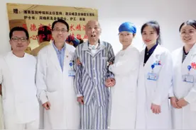 患者命悬一线，浦南医院医生妙手回春图片