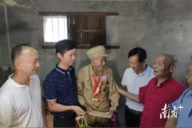重阳节至 揭阳慰问老兵图片