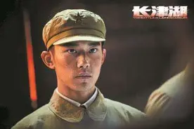 新兵伍万里，倍速成长的青年演员易烊千玺图片