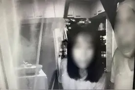 女孩服药轻生，父母还以为其在熟睡！多名网友异地报警，一场紧急救援在黑夜中展开图片