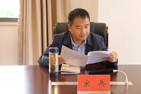 宋兵检察长到泸西县检察院调研指导工作图片