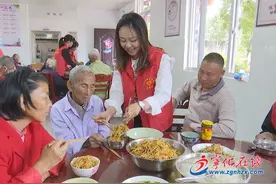 宁化：九九重阳节 浓浓敬老情图片