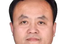 关鲁：铁面如霜心似暖阳图片