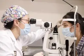 网红“洗眼液”爆卖，真能洗出脏东西？图片