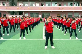 荔浦：国学武术操扮靓花样大课间 提升学生精气神图片