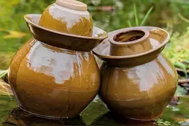 臭豆腐、螺蛳粉、榴莲……这些食物为什么那么臭？究竟健不健康？图片