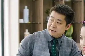 重庆有位Tony老师享受国务院津贴，他分享：漂亮发型≠好发型图片