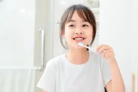 怎么正确清洁口腔？关于刷牙的 3 个小知识图片