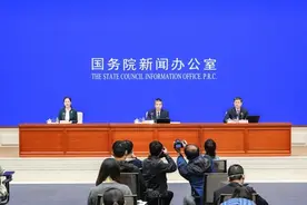 工信部：将启动信息通信服务用户感知提升专项行动 督促企业建立个人信息保护“双清单”制度图片