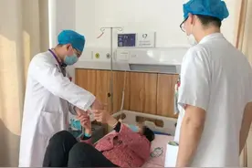 青岛72岁老太突然出现这些症状……专家：治疗不及时可能危及生命图片