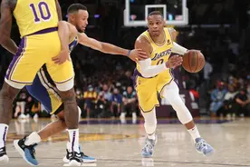 NBA揭幕战湖人遭勇士逆转，威少的未来是鸡腿还是鸡肋？图片
