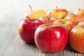 水果烂了一点？最好不要吃图片