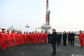 跟着总书记的脚步｜这个油田为何叫“胜利”？背后的意义很深远图片