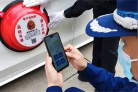 德州首单！占用消防车通道？小心车门鼓“红盆”图片