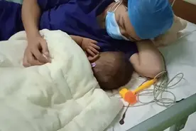 暖心闻丨1岁患儿妈妈奶水不足，菏泽市立医院四位护士轮流给宝宝喂奶图片