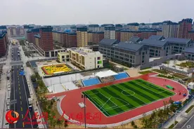 雄安容东安置房项目商业配套设施正在招商 580间商铺虚席以待图片