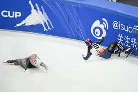 短道速滑——世界杯北京站女子1500米：韩国选手夺冠图片