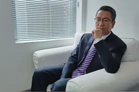 白岩松 一个人的长跑 | 2021魅力人物图片
