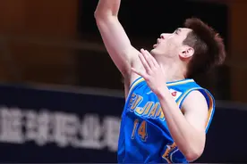 篮球——CBA第一阶段：深圳马可波罗胜福建浔兴股份图片