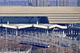 买一张票，可以乘坐当日区间内任意车次图片
