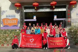 暖艺志愿服务是湖北三峡职院最贵一课图片
