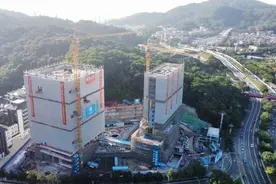 打造标杆工程 中建八局二公司广州珍宝集团总部项目主体结构封顶图片