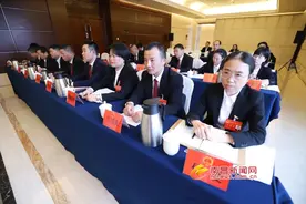 传递民声献良策 凝心聚力谋新篇图片