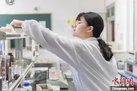 高数等9门课满分，49门满绩！杭州“顶格学霸补姐”保研清华图片