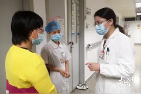 首例粤东中华骨髓库配型移植的白血病患者出院图片