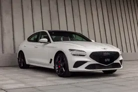 忘掉“34C”，捷尼赛思G70给了中型豪华轿车新的定义｜试驾图片