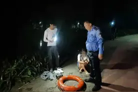 分手后想不开，女子欲跳湖轻生，幸好他出现了图片
