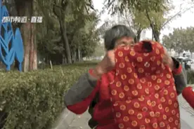 “棉衣奶奶”谢谢您图片