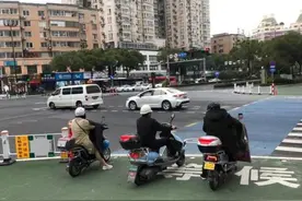 注意！温州这个路口，非机动车不能直接左拐了图片