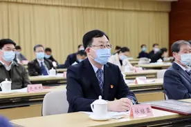 治“太空病”护“飞天梦”——访航天中心医院院长杜继臣图片