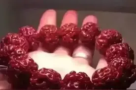包浆颜色都是极品的金刚，但是白给我都不要图片