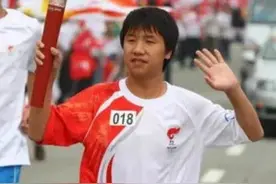 感动中国的小英雄，6年后成为阶下囚，雷楚年到底经历了什么？图片