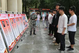 成都市郫都区人武部：国防教育进校园，军民共筑新时代强国强军梦图片